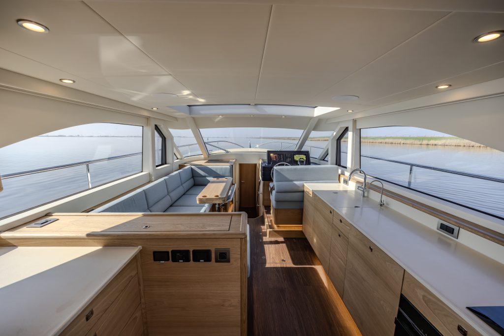 Steeler Yachts_Steeler 52S